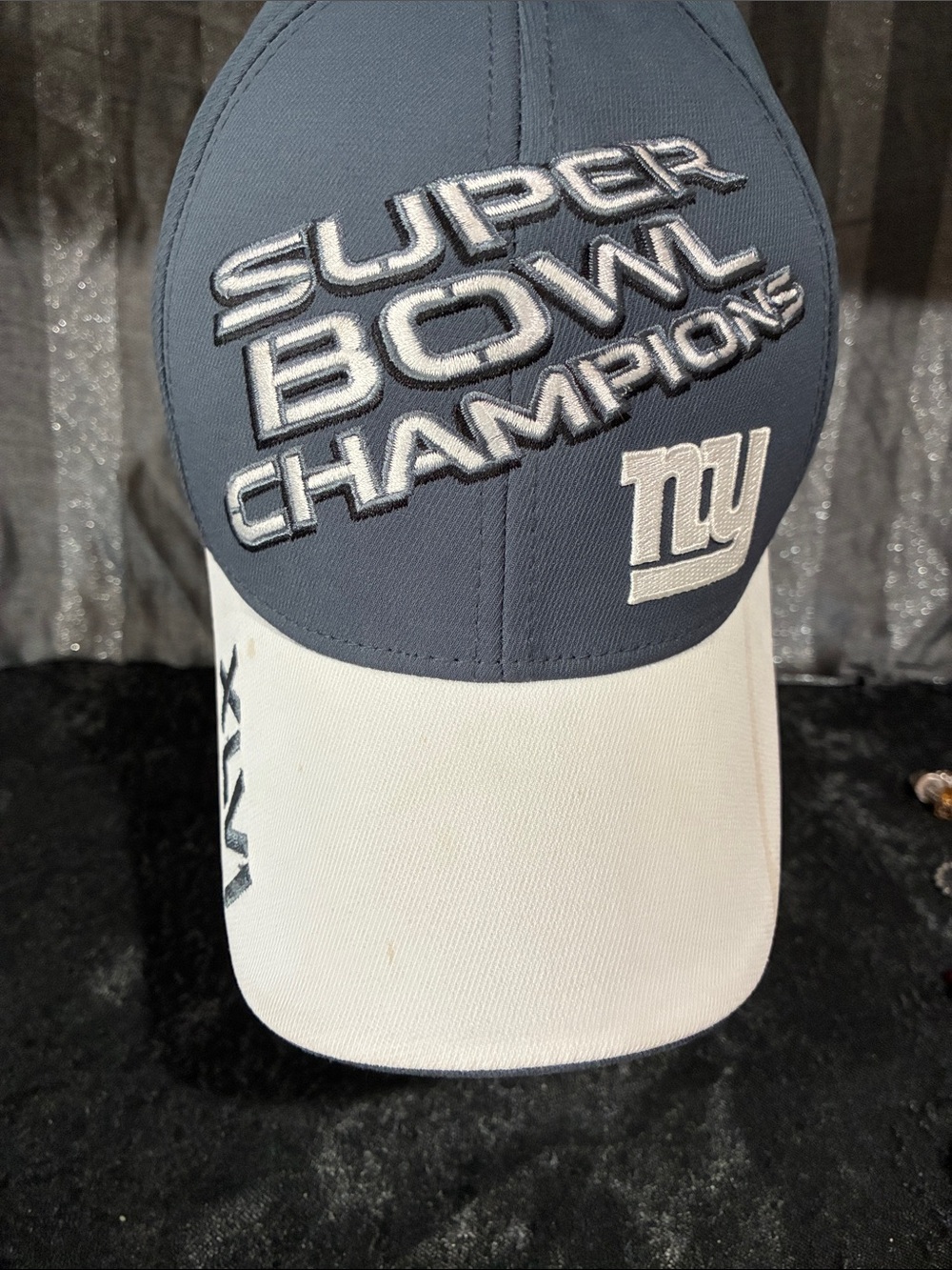 2012 Reebok New York Giants Super Bowl XLVI Champions On-Field Locker Room Hat